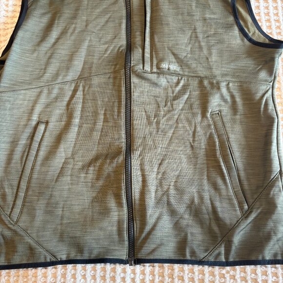 JAANUU MEN'S TECH VEST - HEATHER OLIVE - MED - Picture 4 of 6